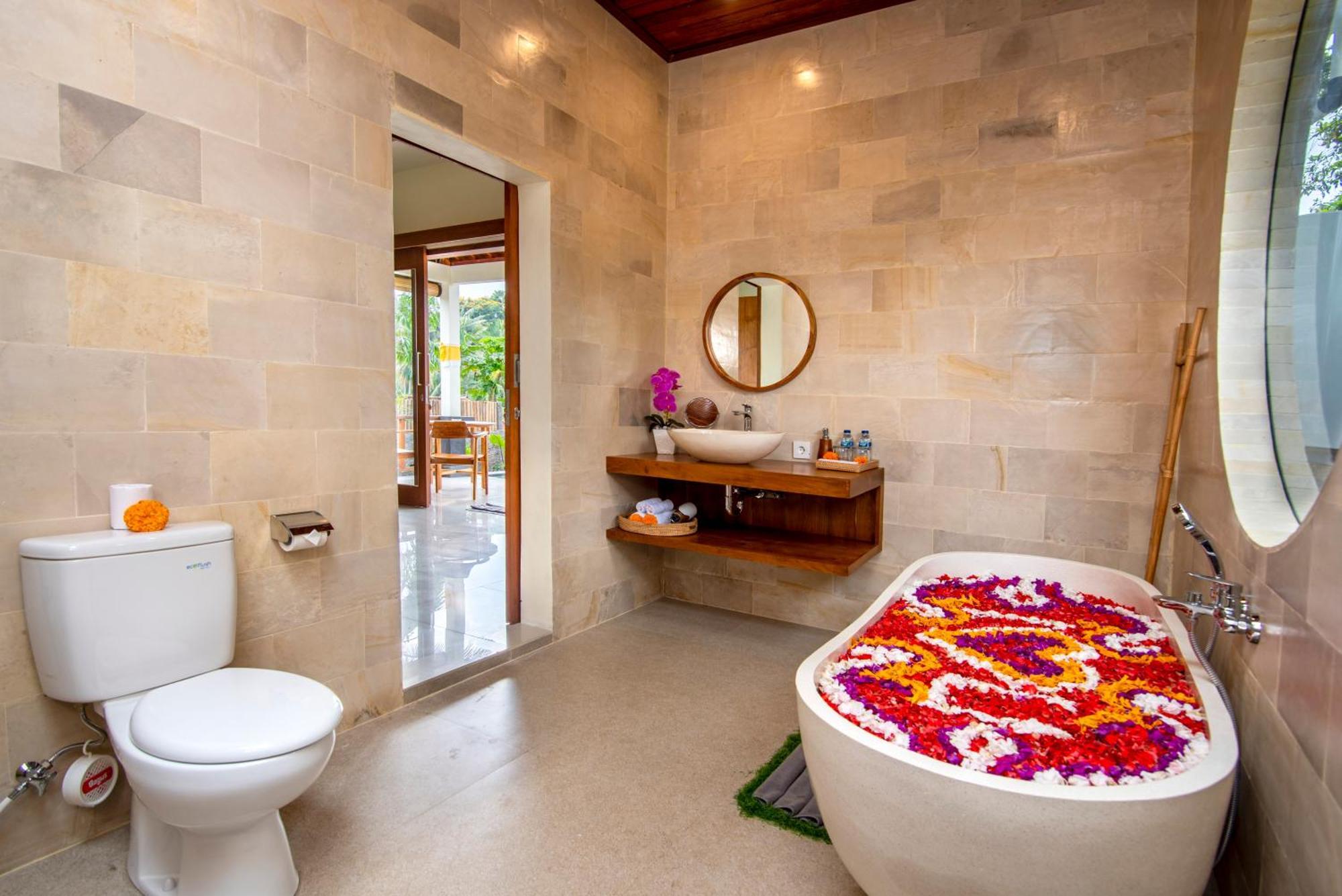 Jatining Ubud Villa & Spa Exterior photo